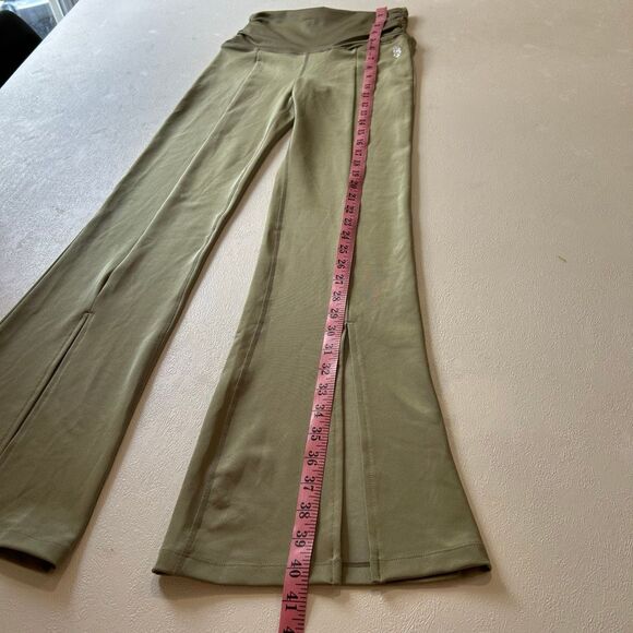 Free People Movement Olive Flare Pants XS High Rise Split Hem Lounge Yoga Boho A - Picture 5 of 7